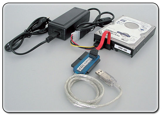 Adattatore USB a SATA e IDE esempio