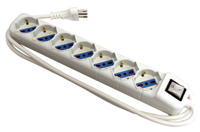 Multipresa Universale 7 posti con filtro sovratensioni e salvafulmini